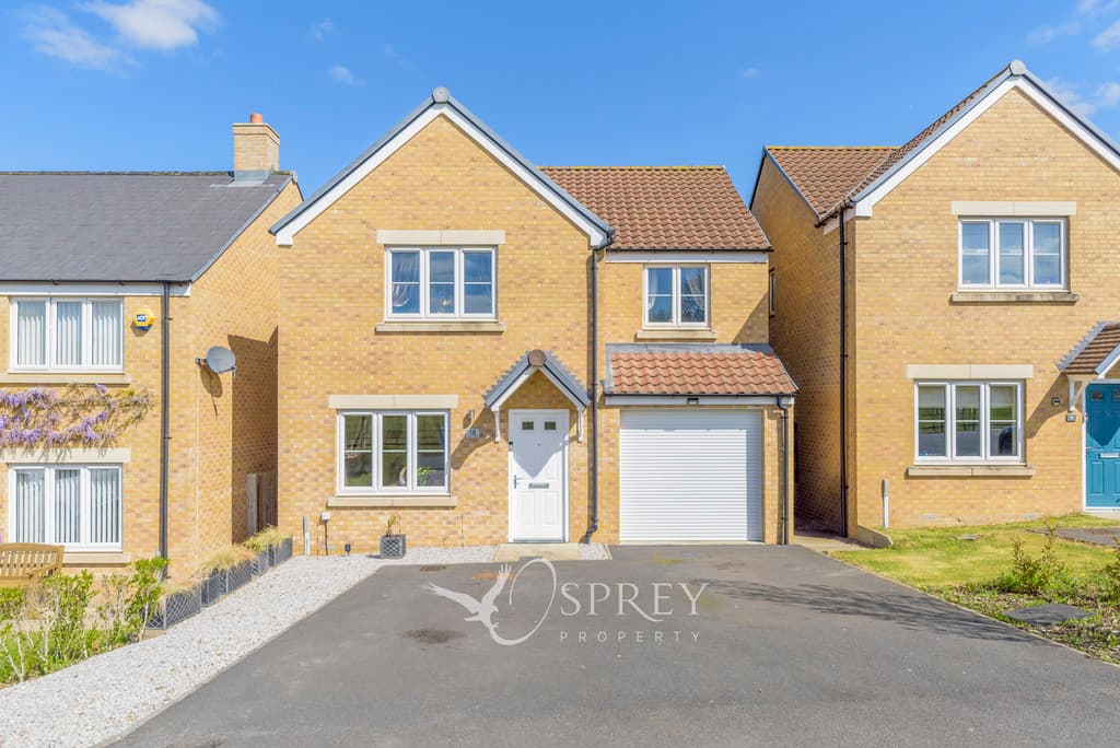 Yates Close, Weldon, Northamptonshire, NN17, NN17 3LS