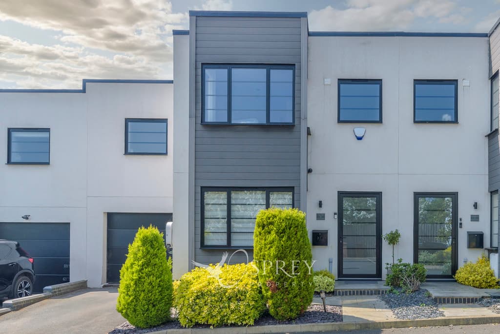 Wansford Mews, Wansford, Peterborough, PE8, PE8 6LJ