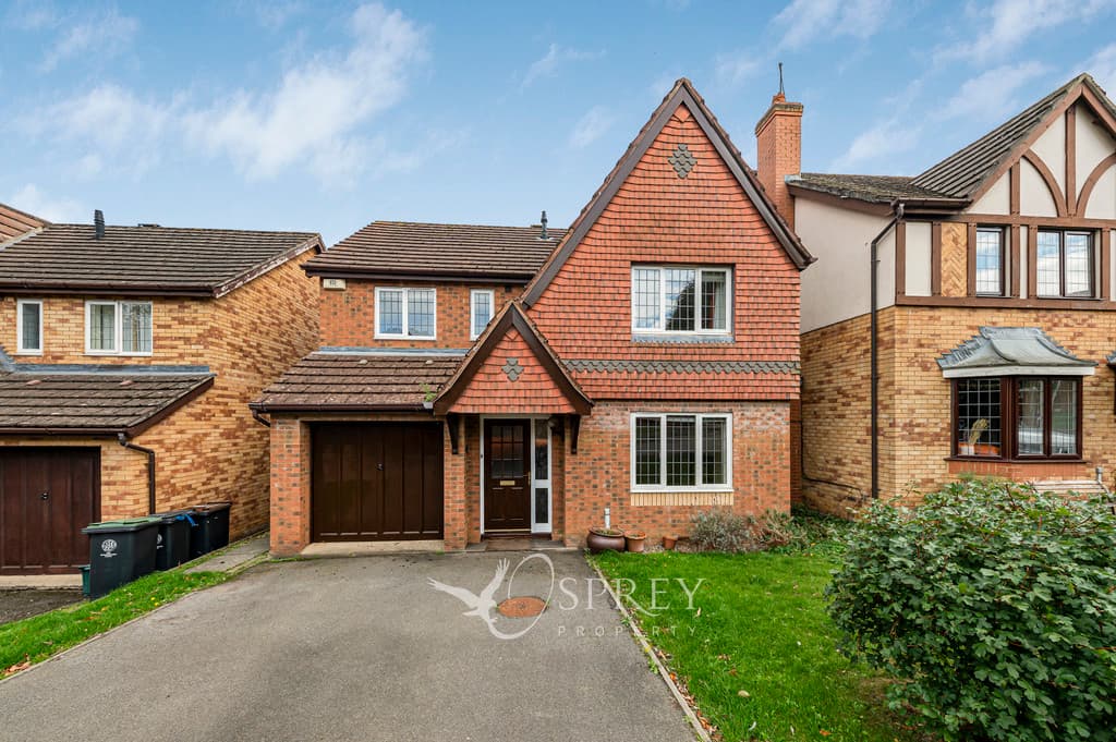 St. Christophers Drive, Oundle, Peterborough, PE8 4HU
