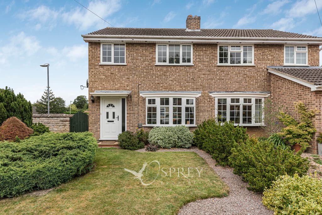 Cresswell Drive, Cottesmore, Oakham, LE15 7DY