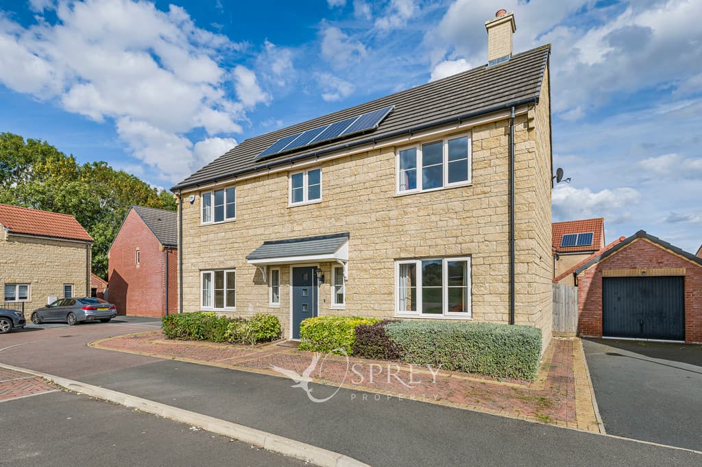 Brocklebank Road, Barleythorpe, Oakham, LE15 7UW